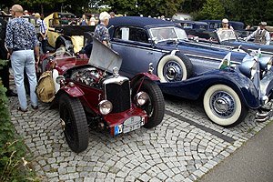 Blick_unter_die_Haube_Riley_9_Special.jpg